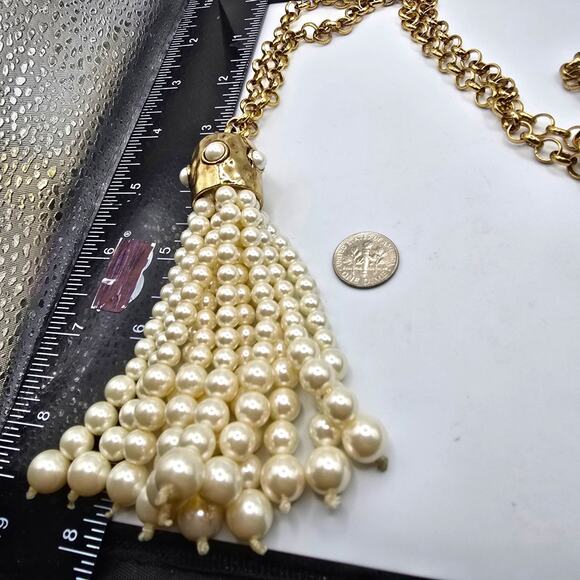 Chico's Tassel Necklace Cluster Strings Off White Creamy Beads Simulated Pearls - Picture 6 of 8
